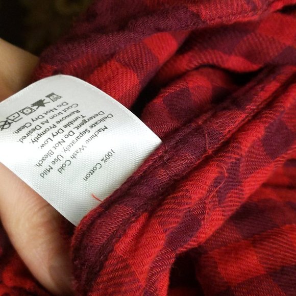 Eddie Bauer Red/Purple Plaid Half Button Down Shirt - Picture 4 of 4